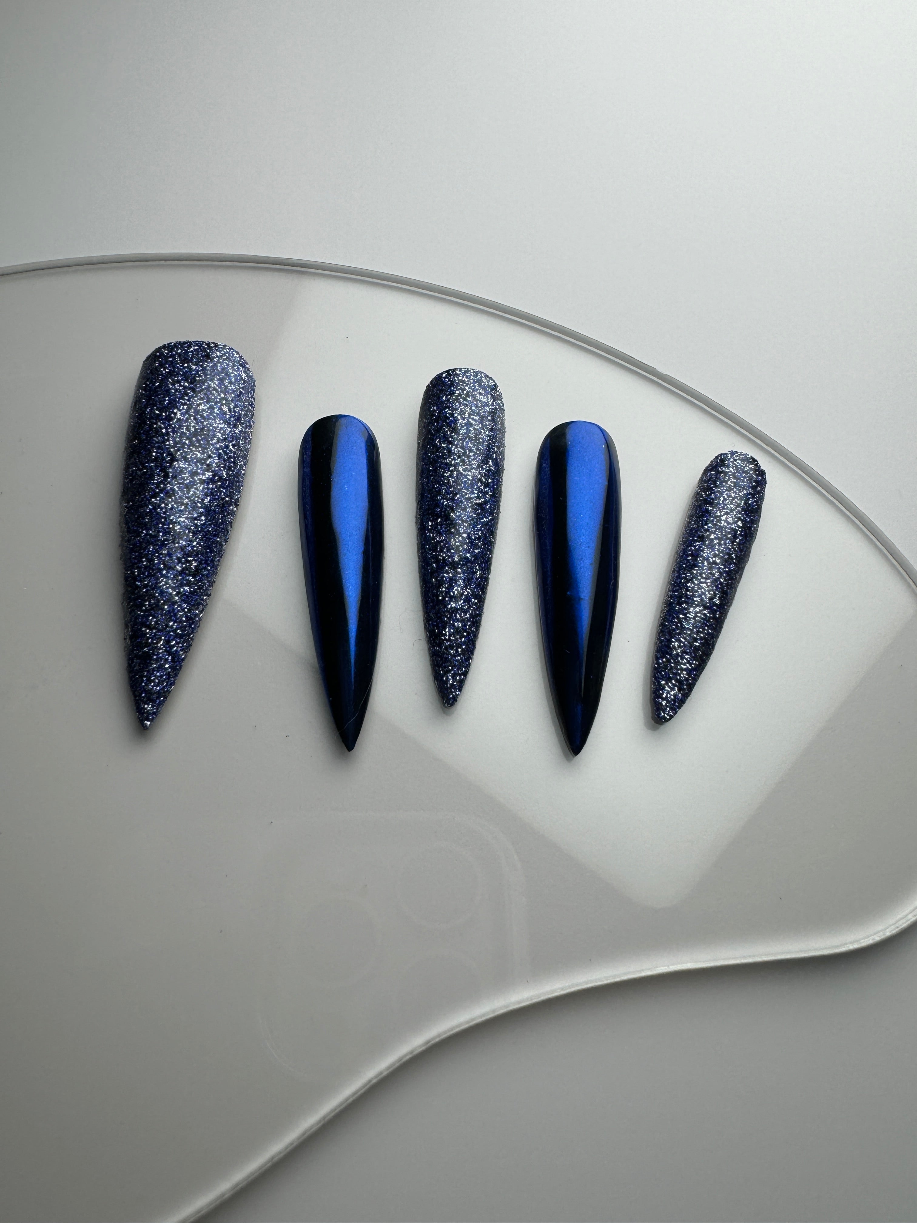 Elegant blue Star nail art